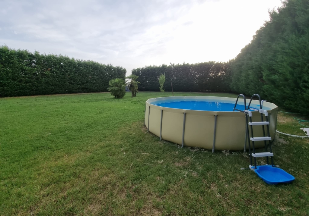 piscina-kiwi-1024x717